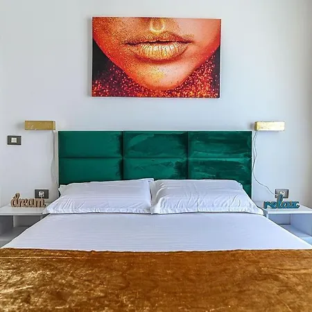 T & S Apartmán Năvodari